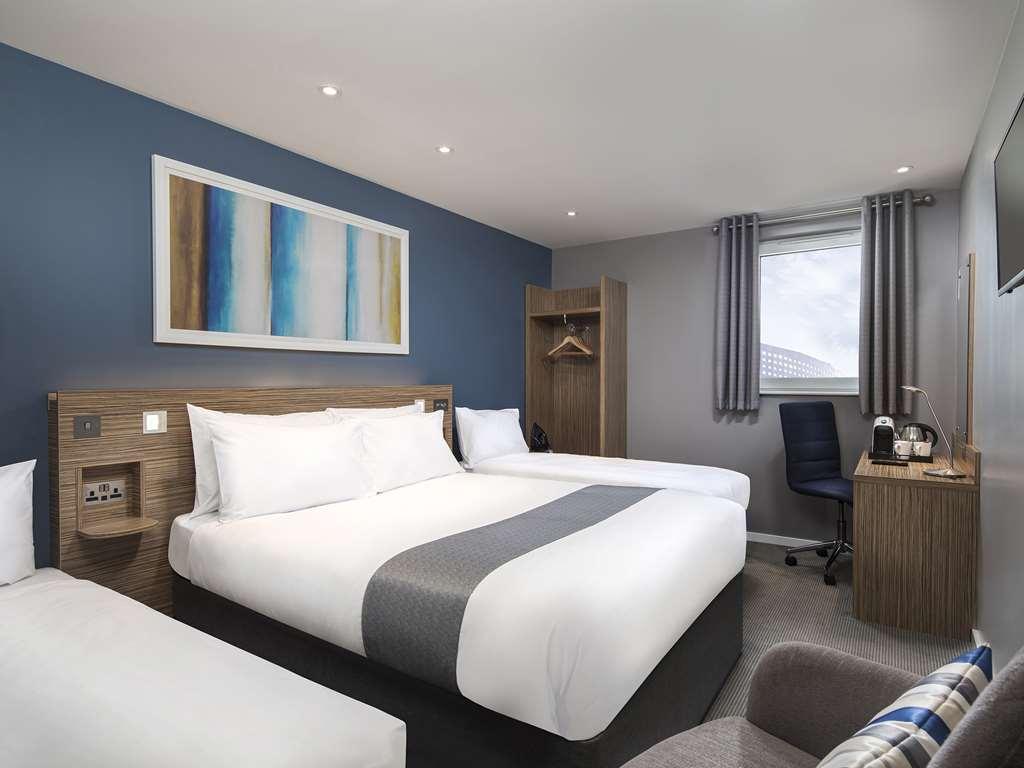 הורלי Mercure London Gatwick Airport חדר תמונה