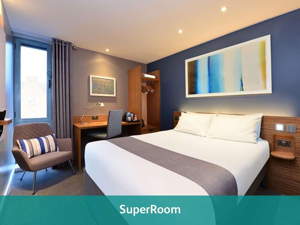 הורלי Mercure London Gatwick Airport חדר תמונה