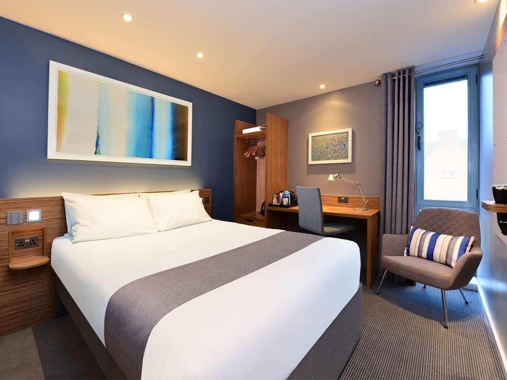 הורלי Mercure London Gatwick Airport חדר תמונה